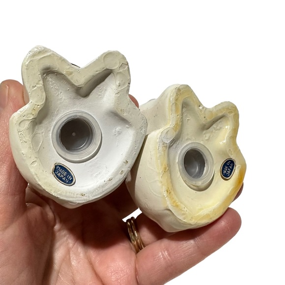 Dog Salt & Pepper Shakers - Picture 5 of 6